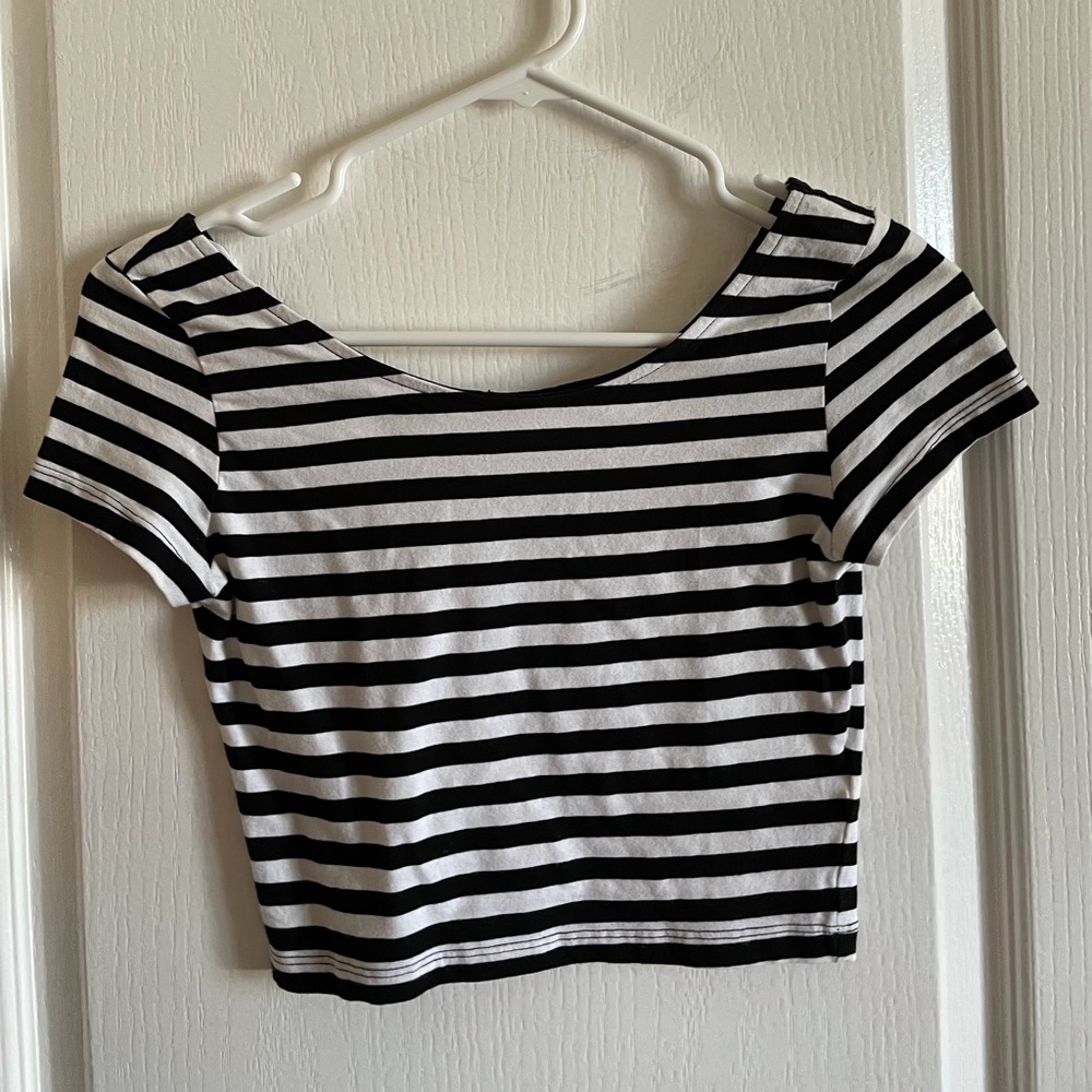Stripped crop top